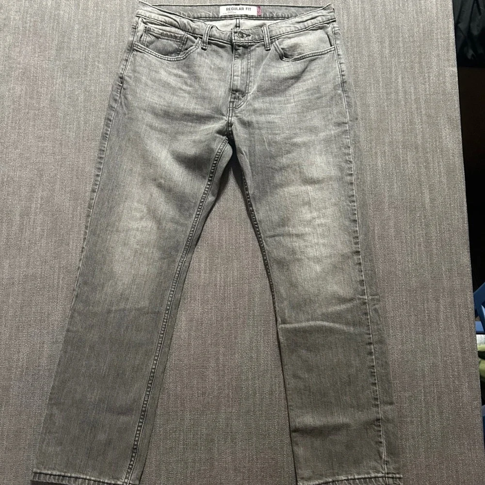 Levi's 505 Regular Fit Jeans Mens 34x30 Grey Straight Leg Stretch Denim Pants